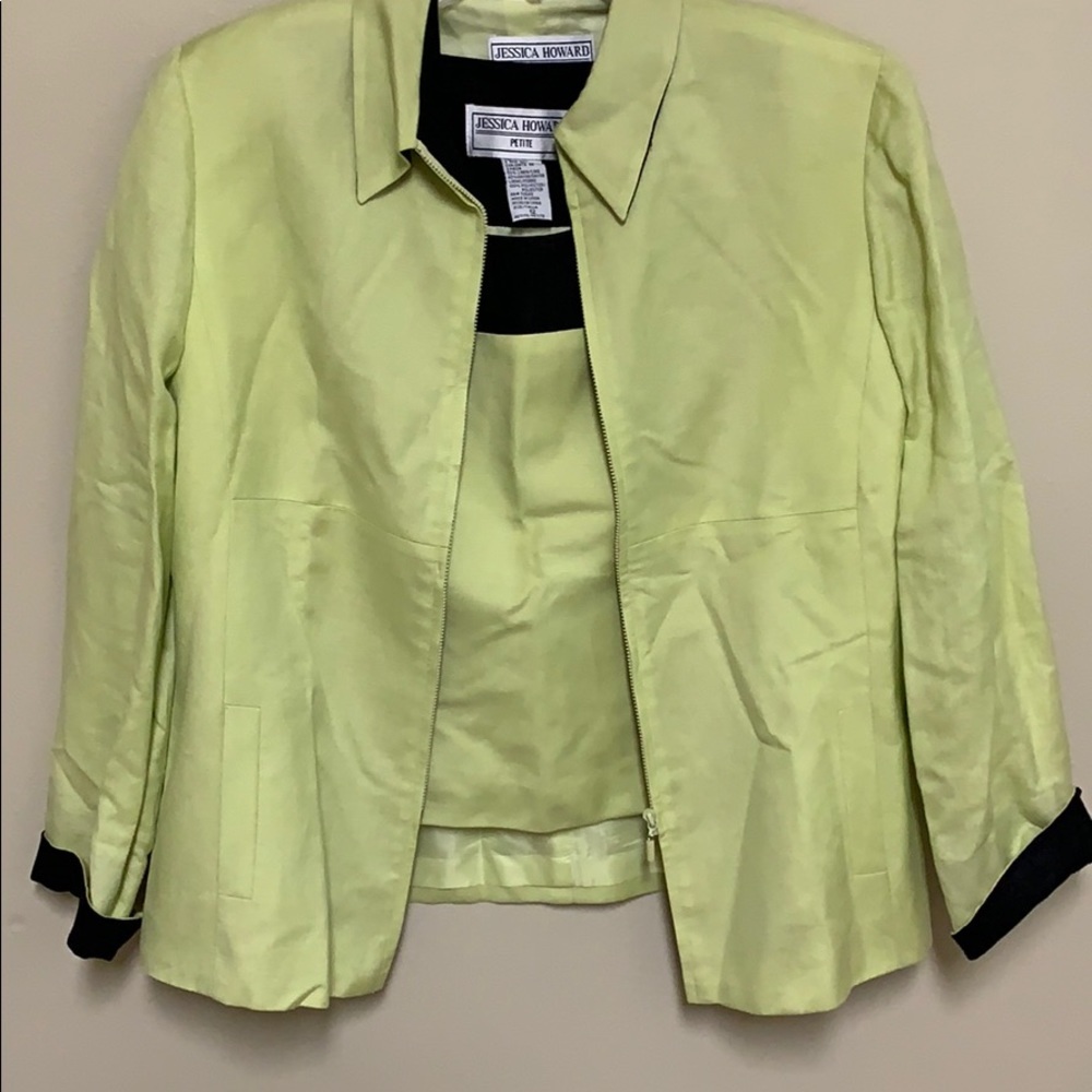 Jessica Howard green and black shirt & jacket. 12P